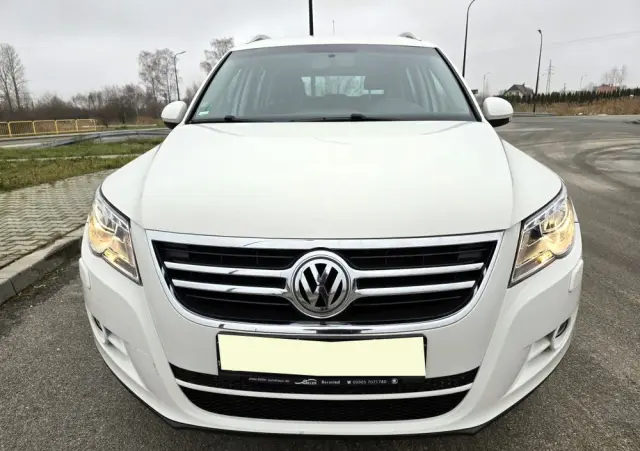 VOLKSWAGEN Tiguan 1.4 TSI 4Motion Sport & Style