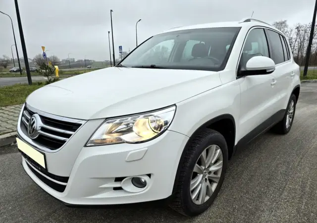 VOLKSWAGEN Tiguan 1.4 TSI 4Motion Sport & Style