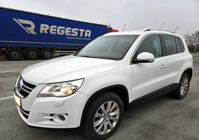 VOLKSWAGEN Tiguan 1.4 TSI 4Motion Sport & Style