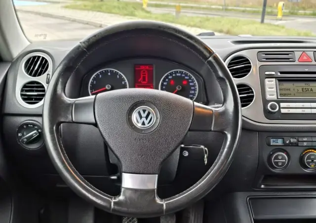 VOLKSWAGEN Tiguan 1.4 TSI 4Motion Sport & Style