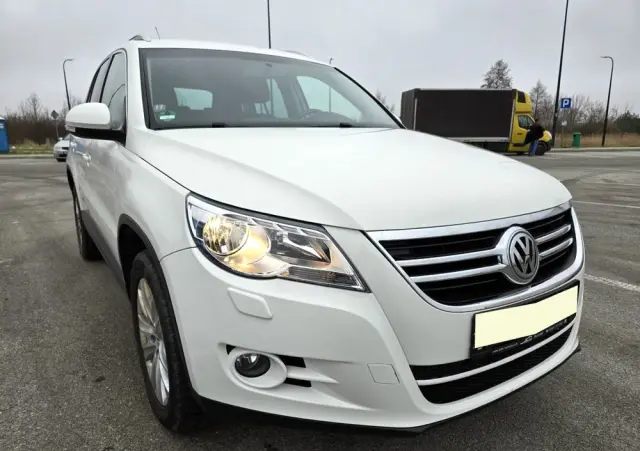 VOLKSWAGEN Tiguan 1.4 TSI 4Motion Sport & Style
