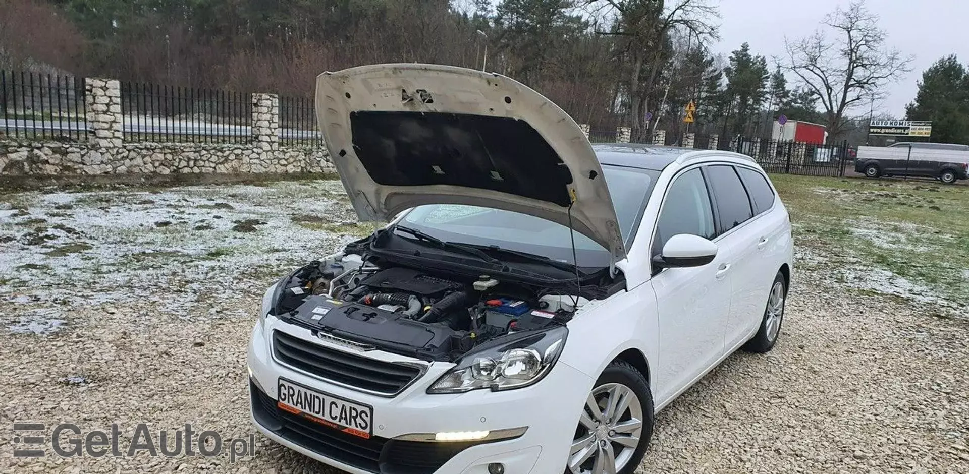 PEUGEOT 308 