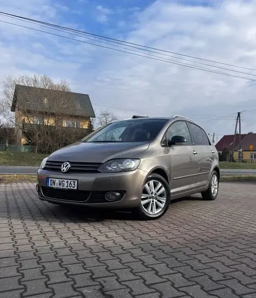 VOLKSWAGEN Golf Plus 
