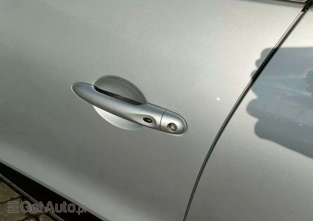 RENAULT Clio 0.9 Energy TCe Intens+