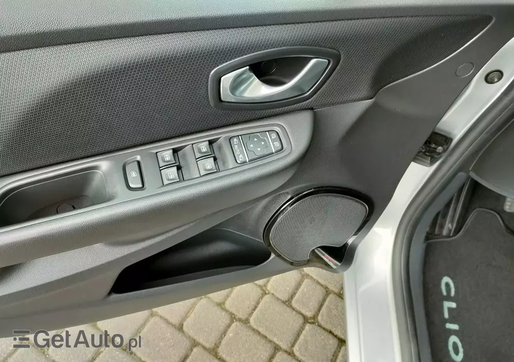 RENAULT Clio 0.9 Energy TCe Intens+