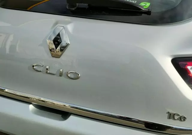 RENAULT Clio 0.9 Energy TCe Intens+