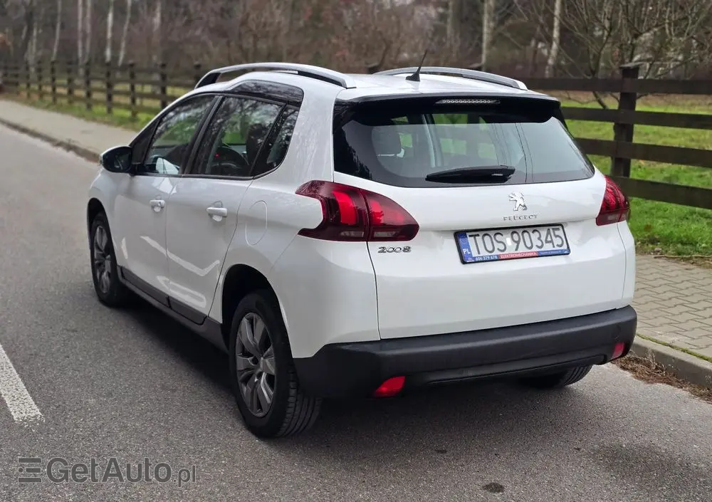 PEUGEOT 2008 BlueHDi 100 STOP & START Style