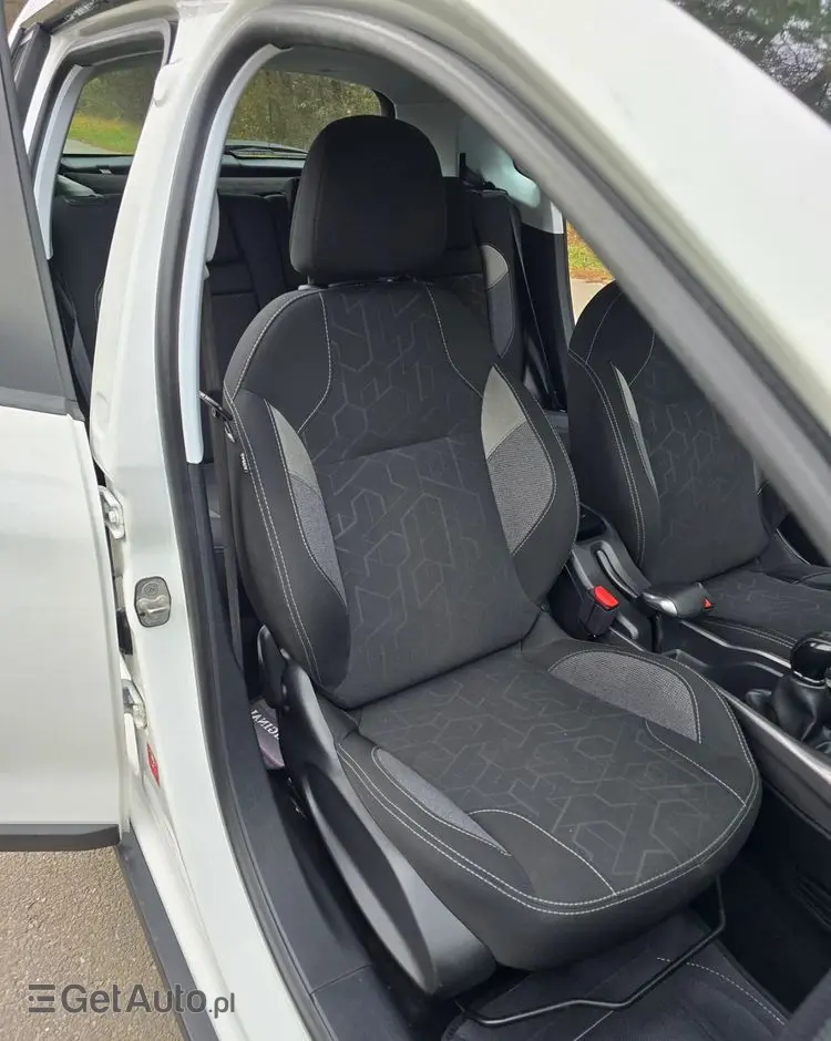 PEUGEOT 2008 BlueHDi 100 STOP & START Style