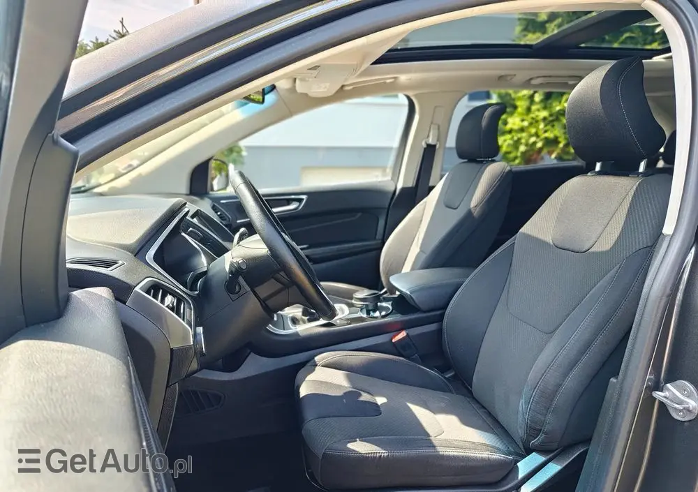 FORD Edge 2.0 TDCi 4x4 Titanium