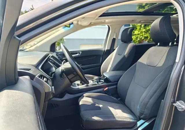 FORD Edge 2.0 TDCi 4x4 Titanium