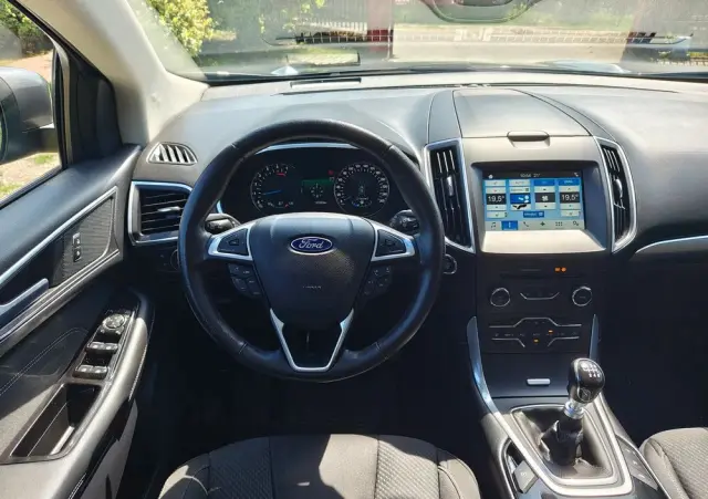 FORD Edge 2.0 TDCi 4x4 Titanium