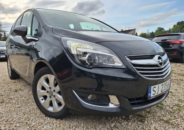 OPEL Meriva 1.4 T Cosmo