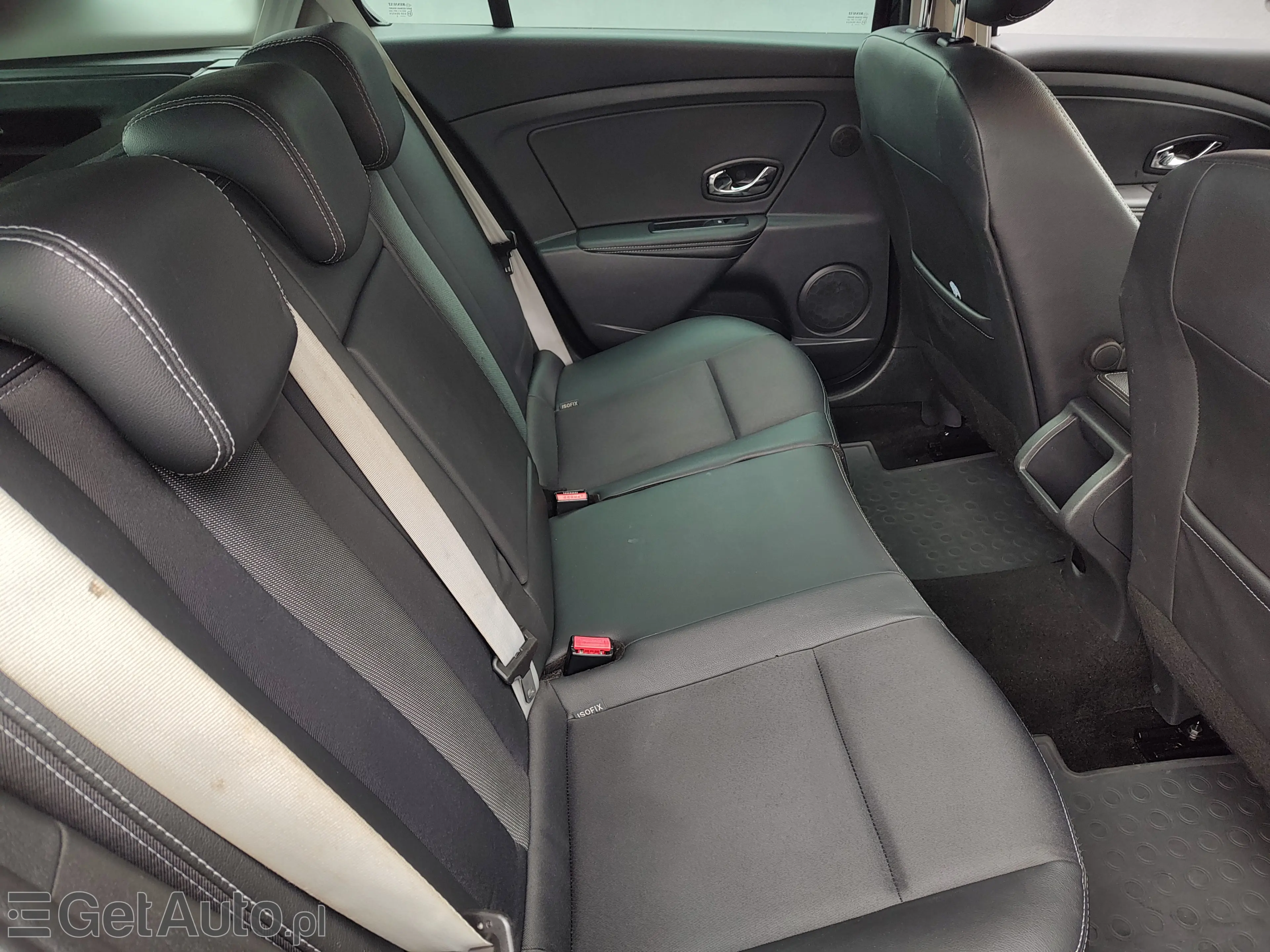 RENAULT Megane Bose 110