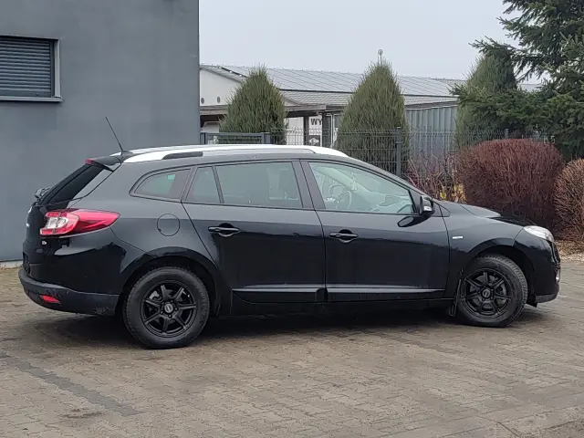 RENAULT Megane Bose 110