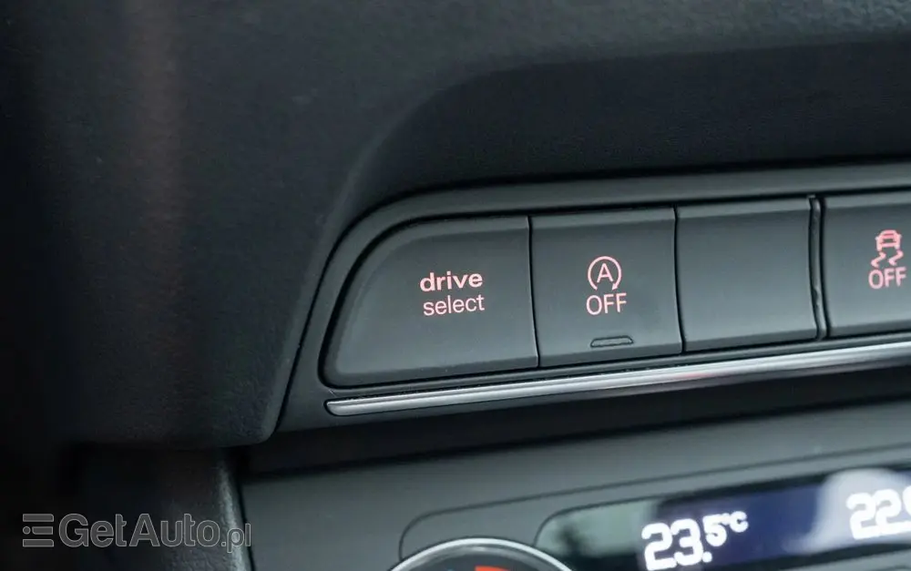 AUDI Q3 2.0 TDI Quattro Sport S tronic