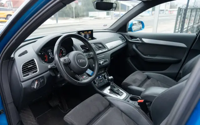 AUDI Q3 2.0 TDI Quattro Sport S tronic