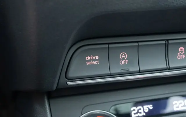 AUDI Q3 2.0 TDI Quattro Sport S tronic