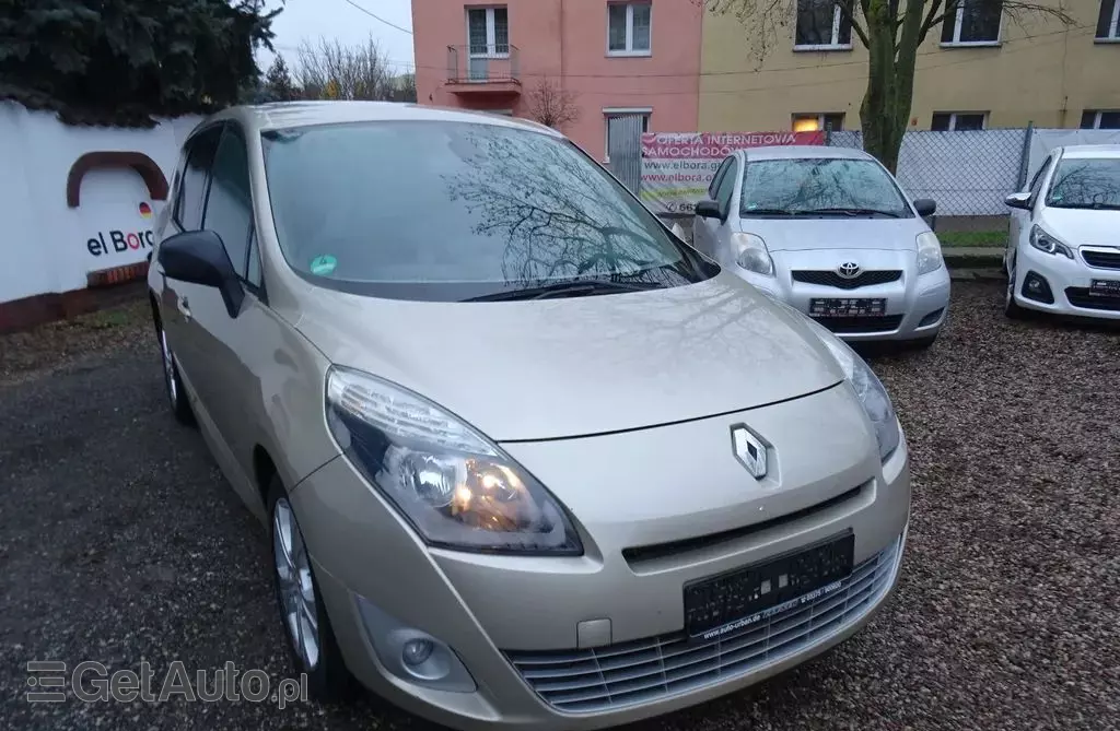 RENAULT Scenic 