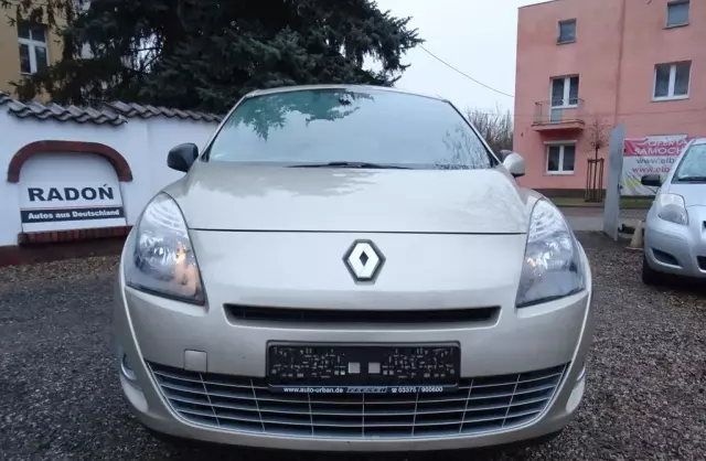 RENAULT Scenic 