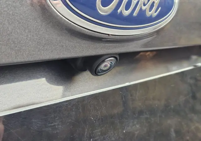 FORD Kuga 2.0 TDCi 2x4 ST-Line