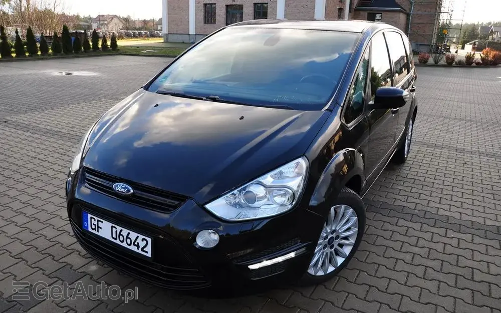 FORD S-Max 2.0 TDCi DPF Titanium