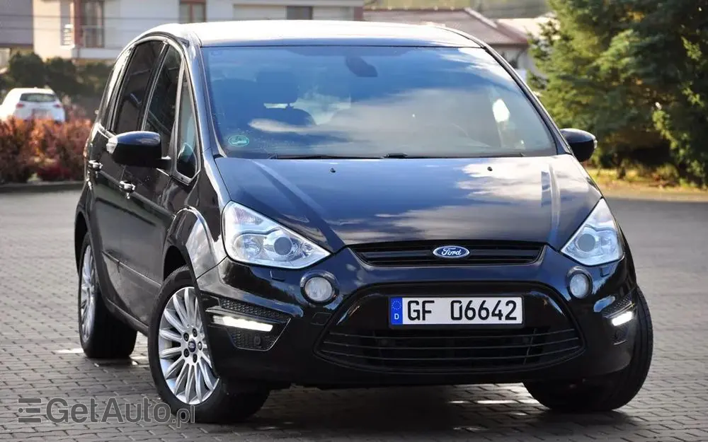 FORD S-Max 2.0 TDCi DPF Titanium