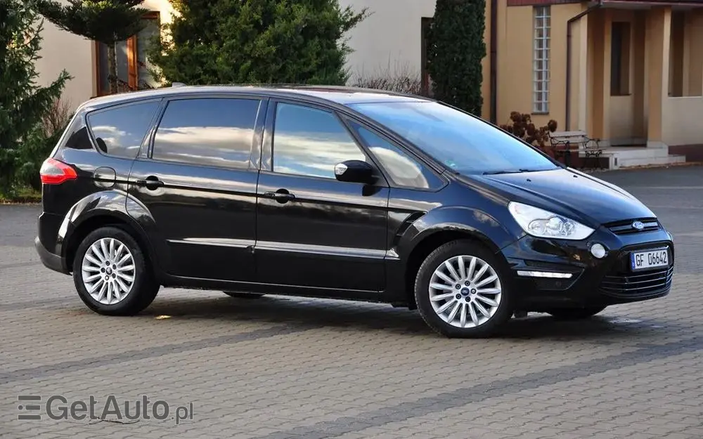 FORD S-Max 2.0 TDCi DPF Titanium