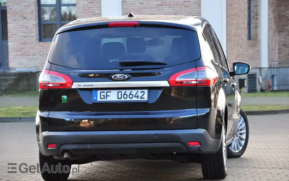 FORD S-Max 2.0 TDCi DPF Titanium