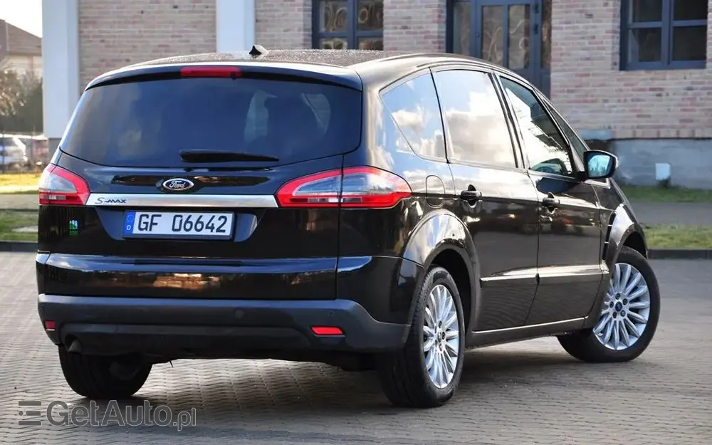 FORD S-Max 2.0 TDCi DPF Titanium