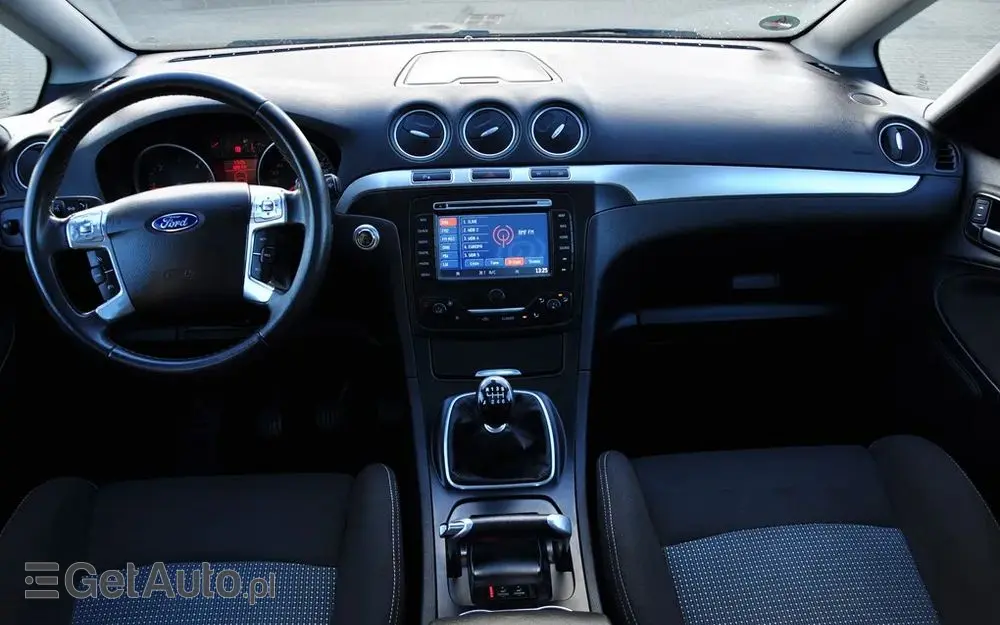 FORD S-Max 2.0 TDCi DPF Titanium