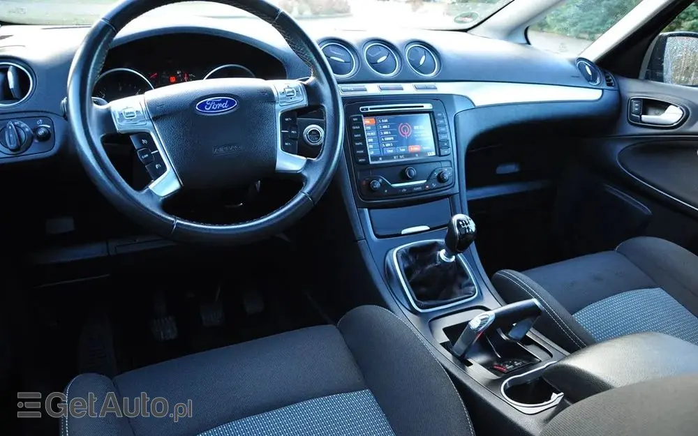 FORD S-Max 2.0 TDCi DPF Titanium