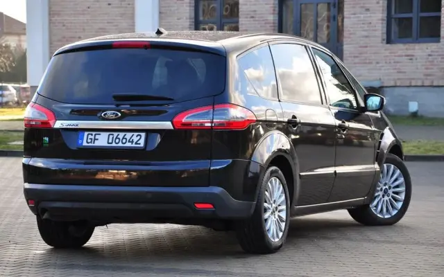 FORD S-Max 2.0 TDCi DPF Titanium