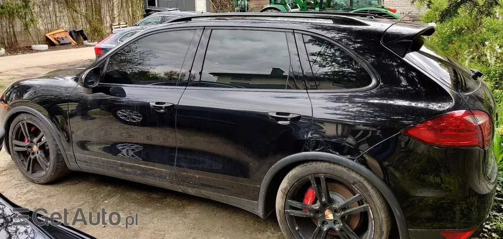 PORSCHE Cayenne 