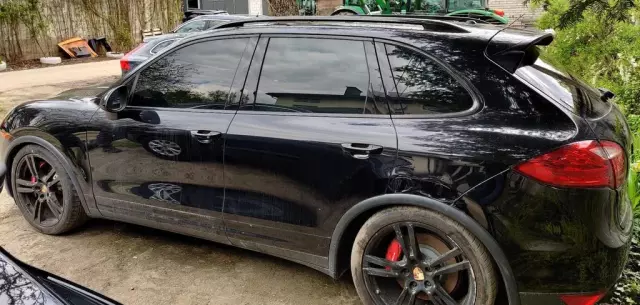PORSCHE Cayenne 