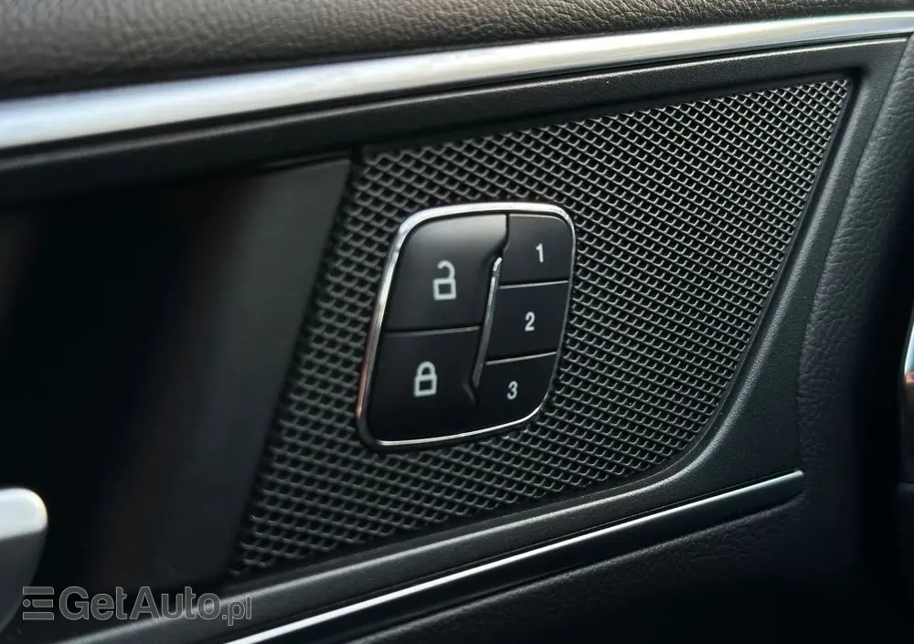 FORD S-Max 2.0 EcoBlue ST-LINE