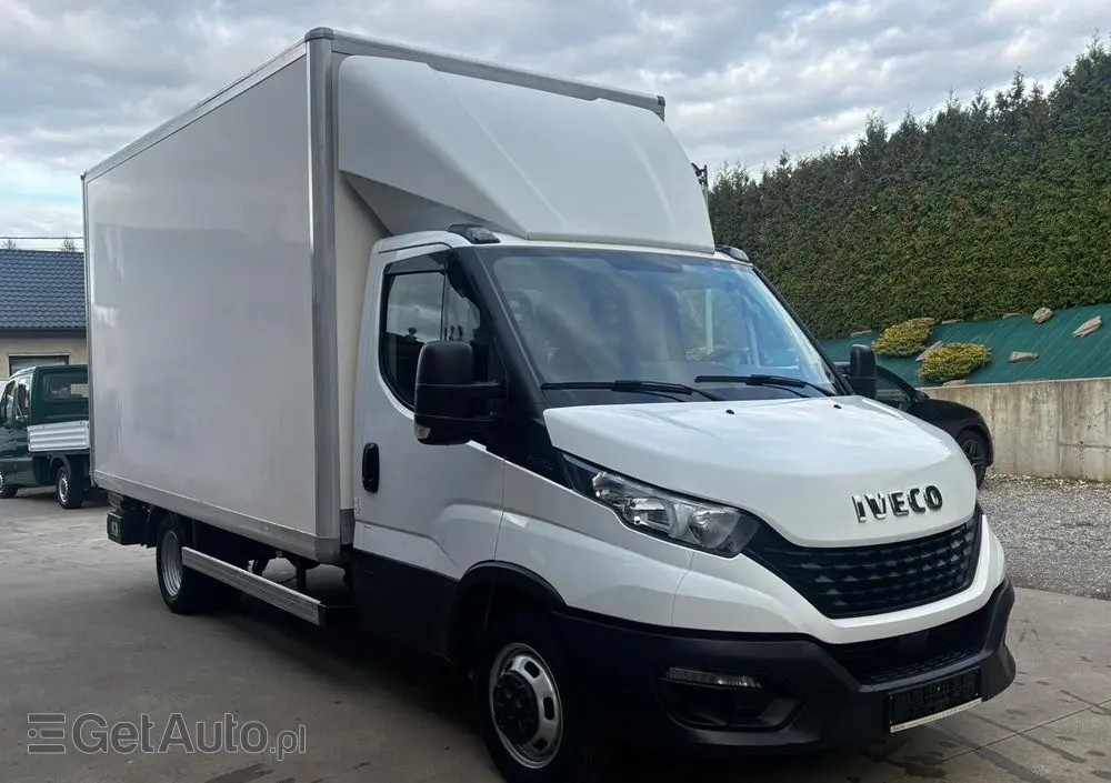 IVECO Daily 35C14 Kontener 8 Palet z windą 
