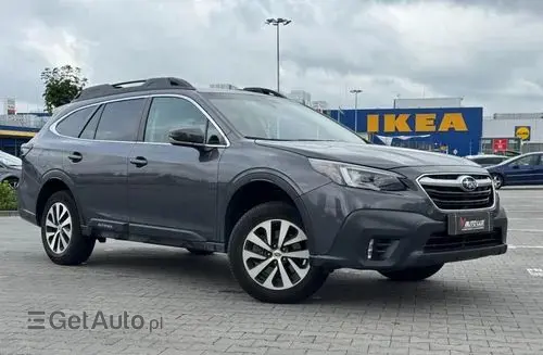 SUBARU Outback 