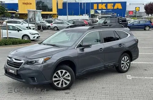 SUBARU Outback 