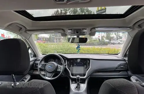SUBARU Outback 