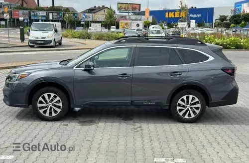 SUBARU Outback 