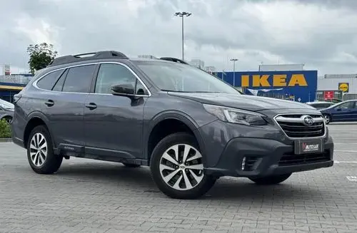 SUBARU Outback 