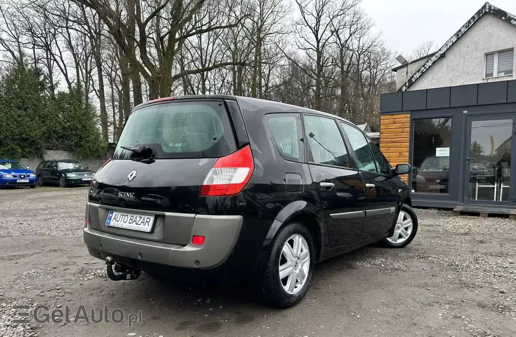 RENAULT Grand Scenic 