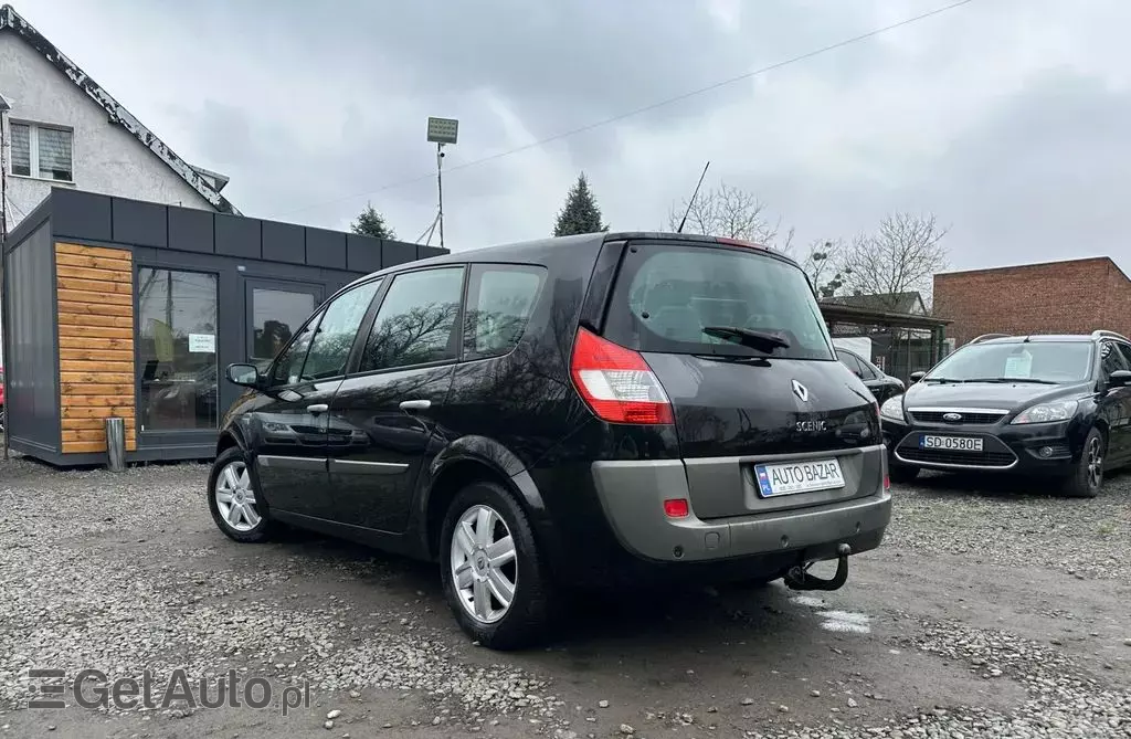 RENAULT Grand Scenic 