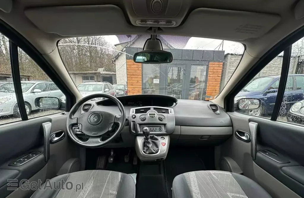 RENAULT Grand Scenic 