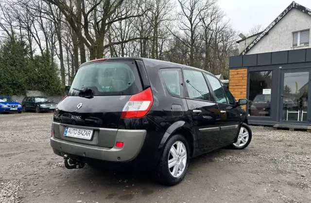RENAULT Grand Scenic 