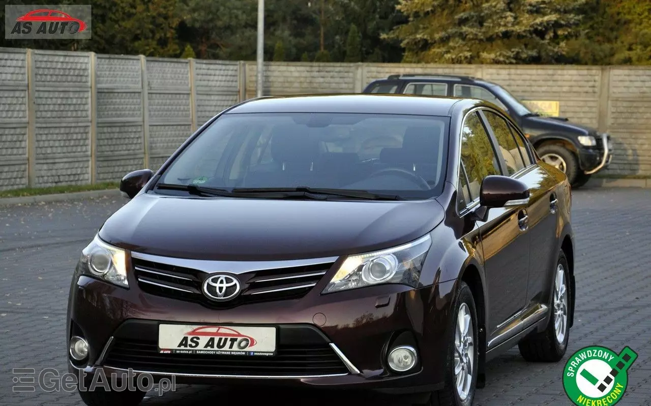 TOYOTA Avensis 2.0 Multidrive S Executive