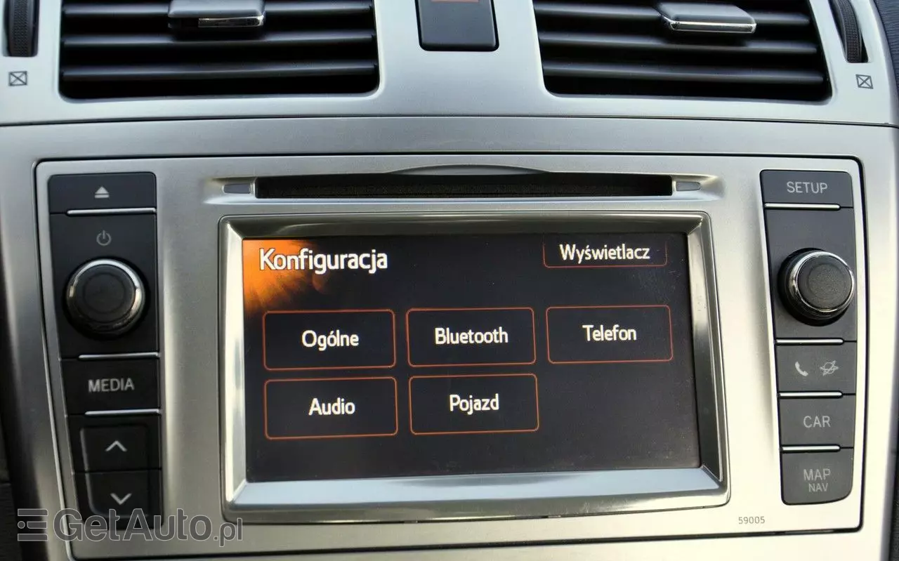 TOYOTA Avensis 2.0 Multidrive S Executive