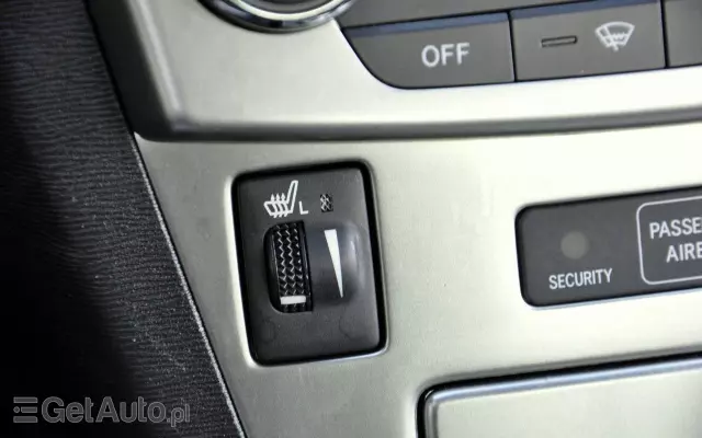 TOYOTA Avensis 2.0 Multidrive S Executive