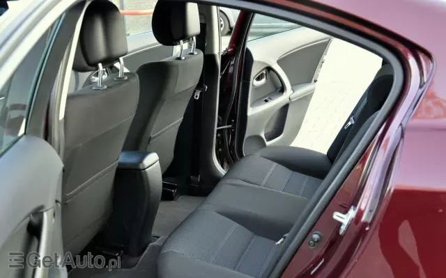 TOYOTA Avensis 2.0 Multidrive S Executive