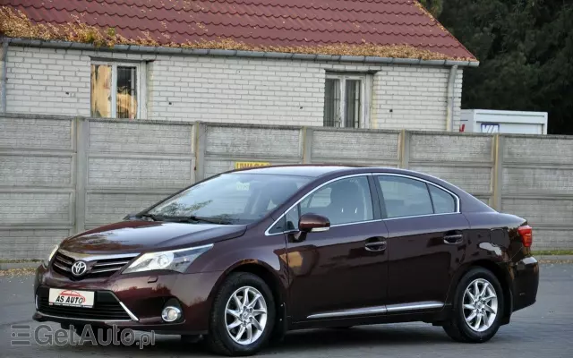 TOYOTA Avensis 2.0 Multidrive S Executive